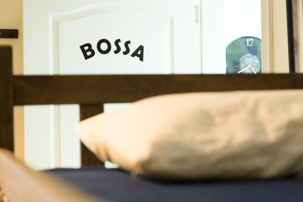 Knock Knock Hostel Curitiba Rum bild