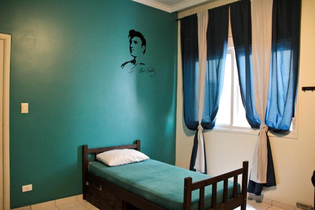 Knock Knock Hostel Curitiba Rum bild